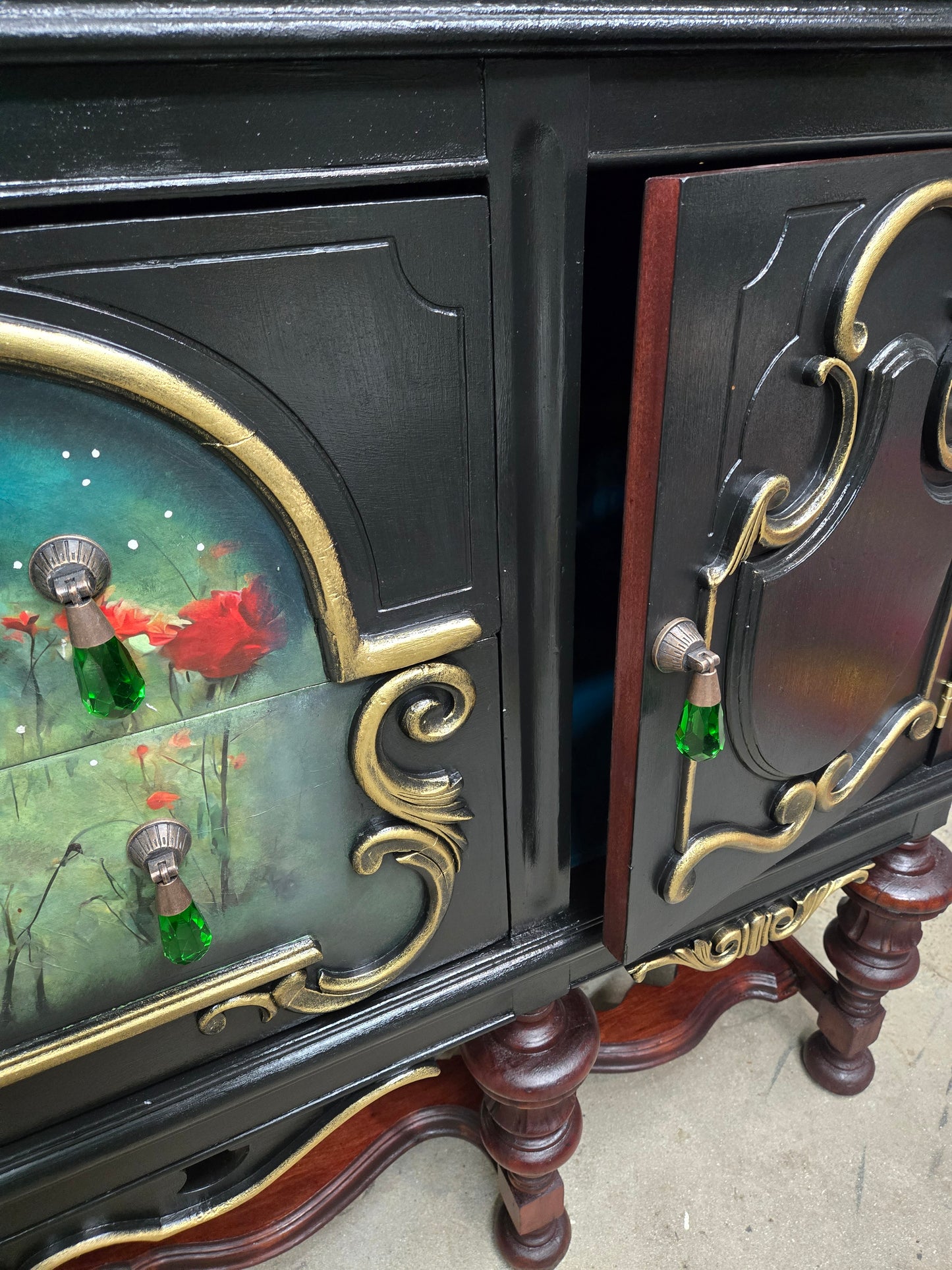 Breathtaking Vintage Hand painted Jacobean Sideboard (Free shipping)